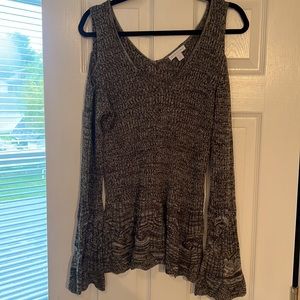 New York & Co cold should knit top XL